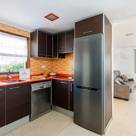 Apartment Yourhouse Reganyol
