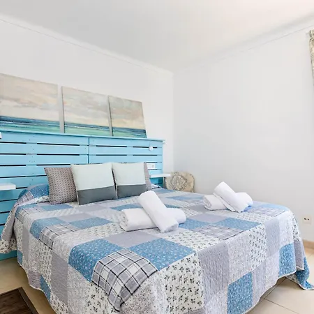 Yourhouse Reganyol Apartment *